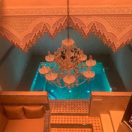 Super Riad Avec Piscine Interieure Marrakesh Eksteriør billede
