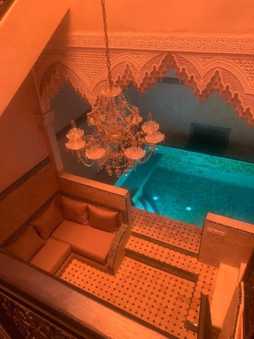 Super Riad Avec Piscine Interieure Marrakesh Eksteriør billede