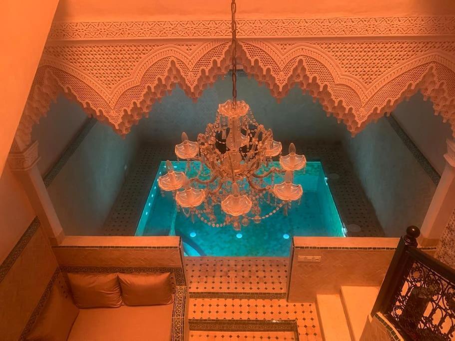 Super Riad Avec Piscine Interieure Marrakesh Eksteriør billede
